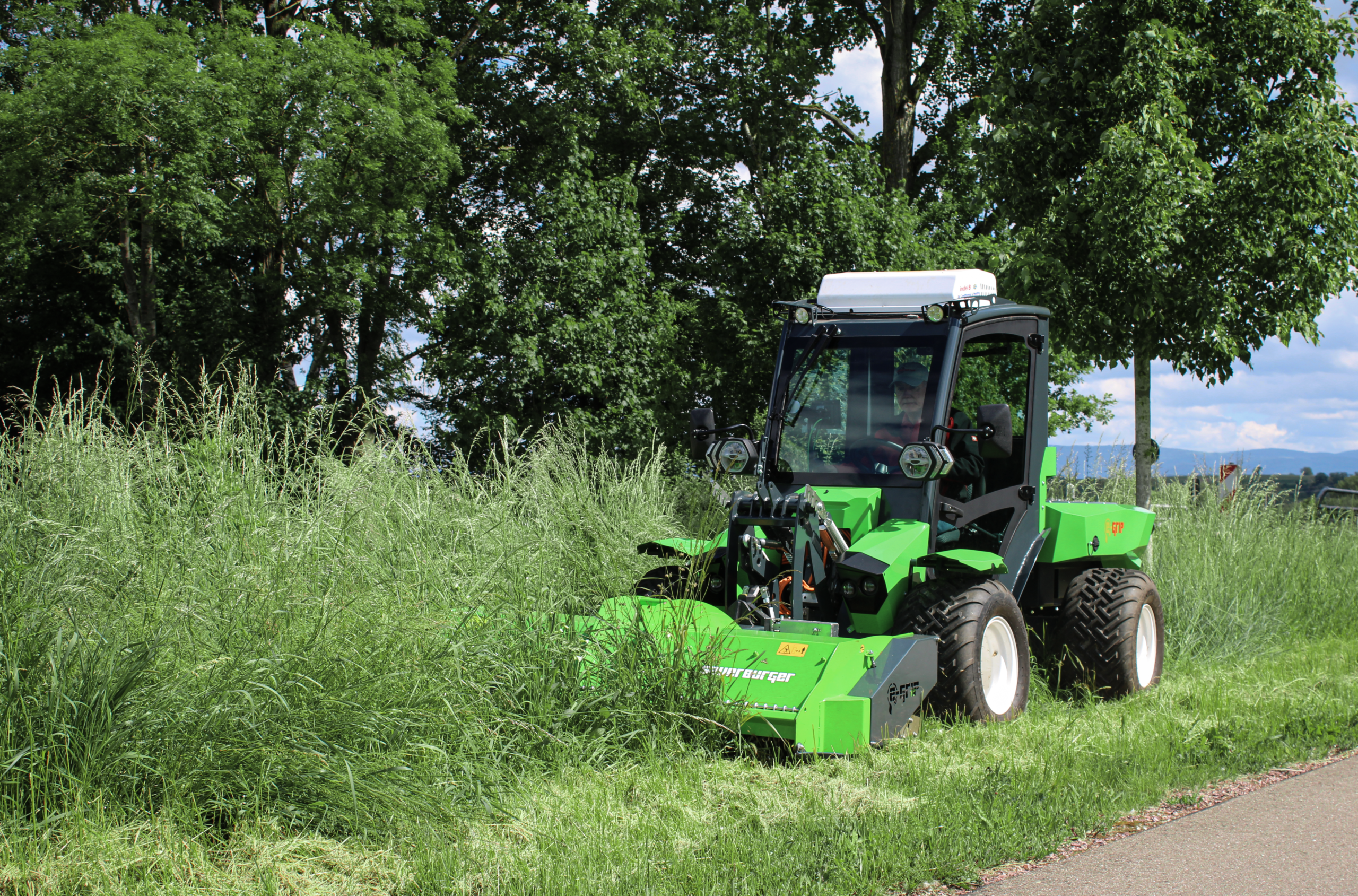 e-grip-elektrisch-geräteträger-grip-vollelektrisch-hanggeräteträger